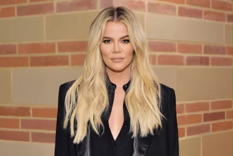 https://www.nbcnews.com/pop-culture/pop-culture-news/khloe-kardashian-says-judgment-over-her-body-almost-unbearable-n1263436