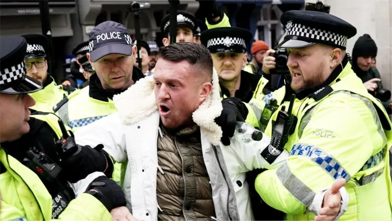Tommy+Robinson+Arrested
